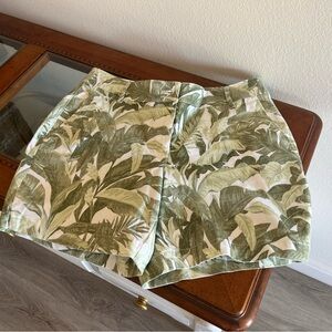 Tommy Bahama Green Leaf Print Women's Shorts